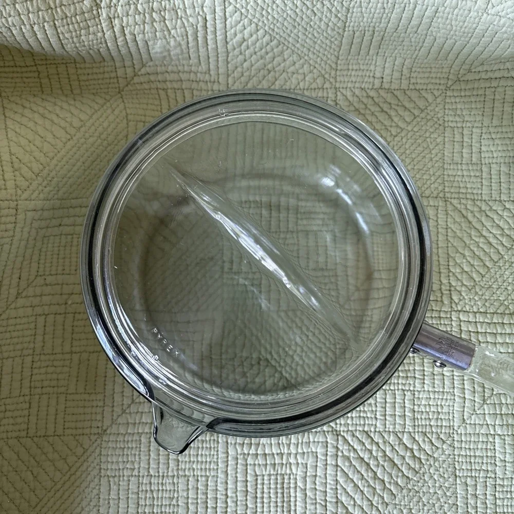 Pyrex 2 Qt Flamewear 6324B Sauce Pan w/Spout & Lid Vintage Clear Handle USA